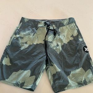 Hurley board shorts